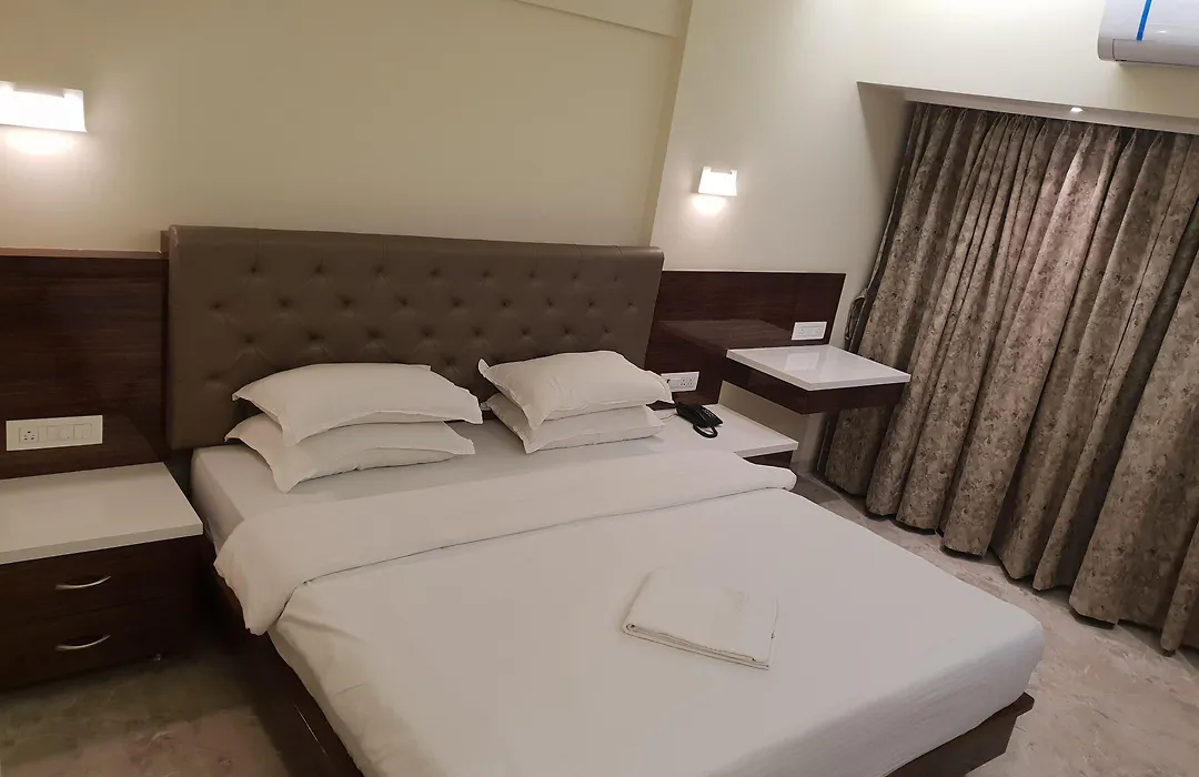 Hotel Milan International-1